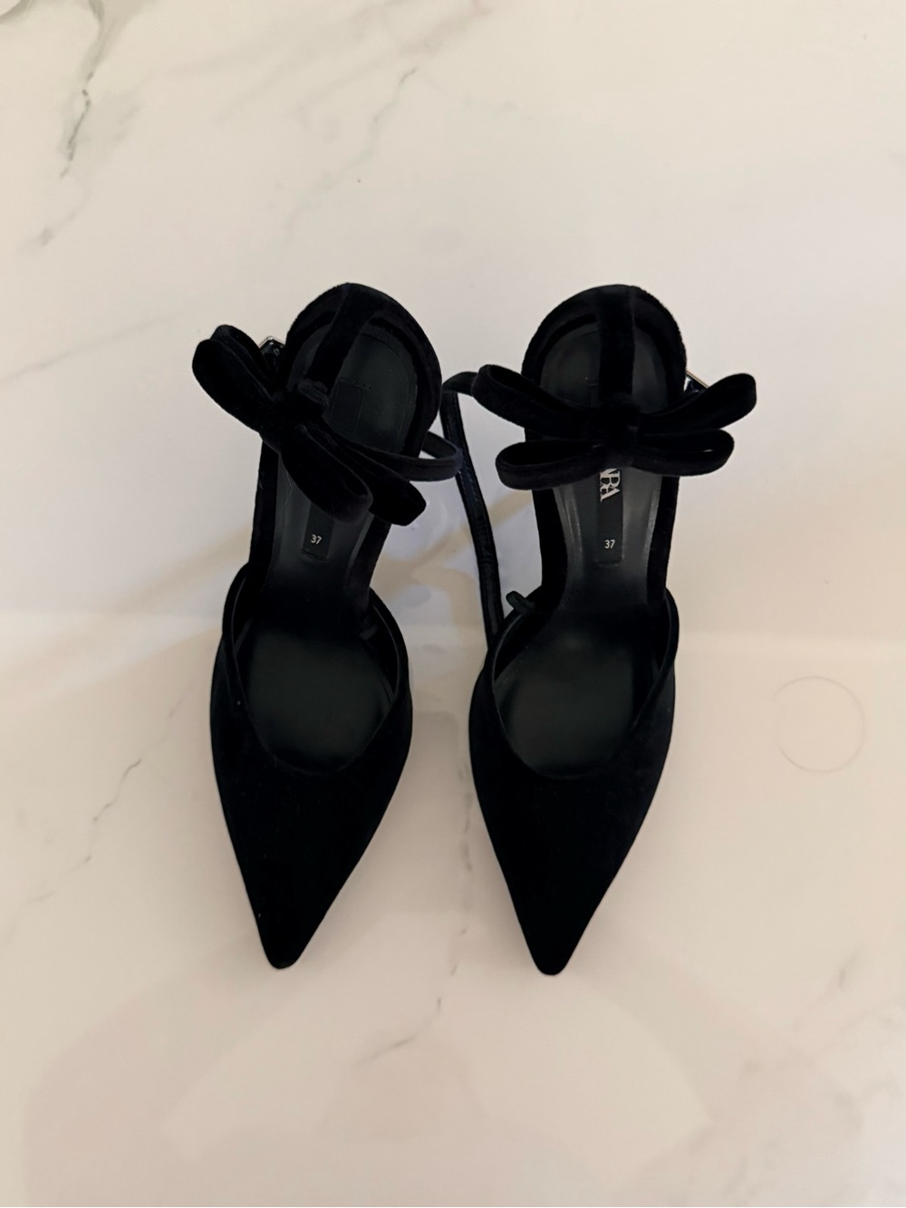 Zara Black Bow Ankle Strap
Pointed Toe. - Picture 8 of 11